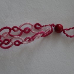 Pure lace bracelet